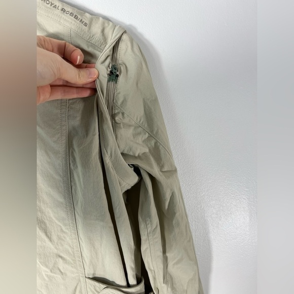 Royal Robbins Womens Sz Small Jacket Convertible Removable Sleeves Discovery - Picture 6 of 11